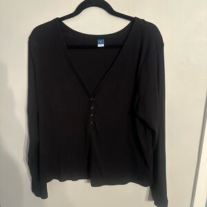 Old Navy Black Long Sleeve Tee